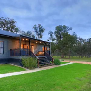 https://quaffers-on-storm-king.queenslandhotels.net