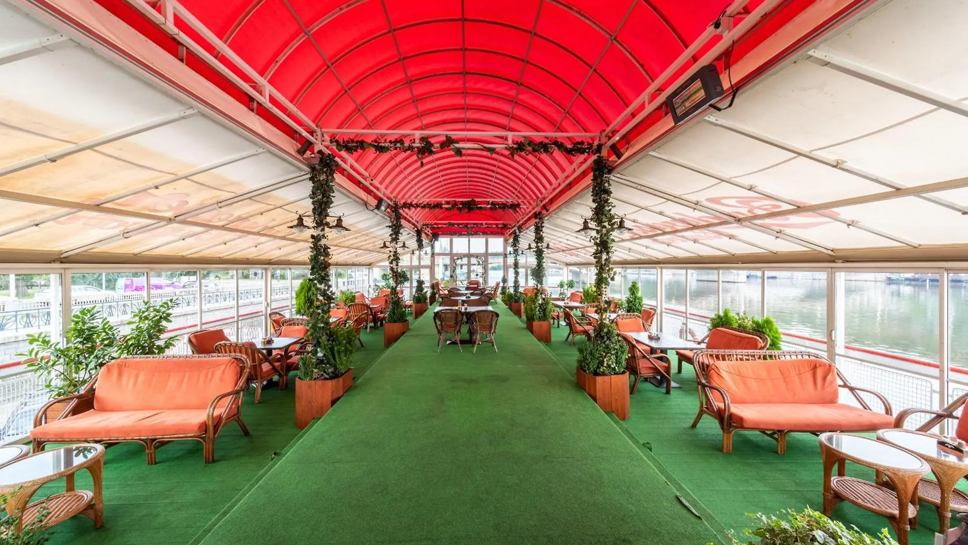Botel Albatros Prag