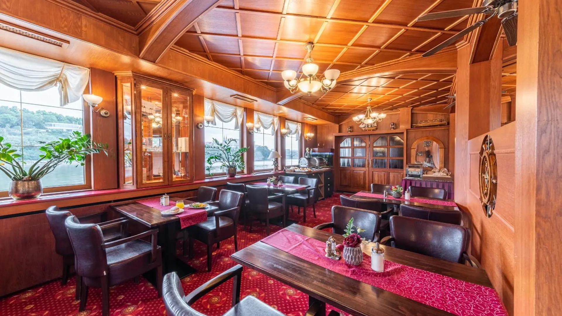 Botel Albatros Prag